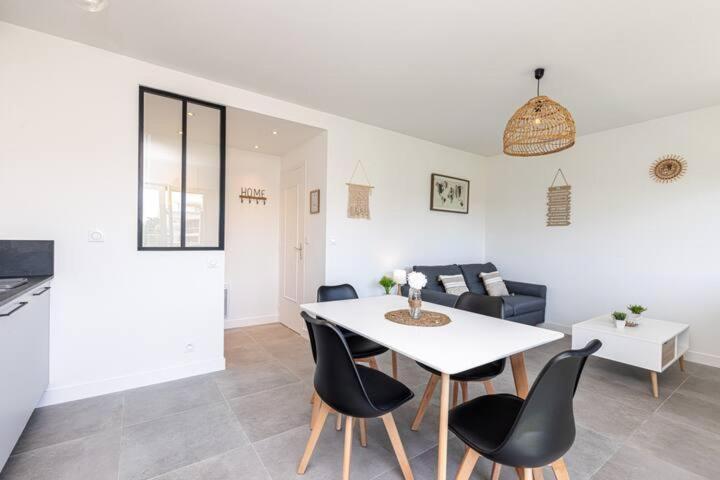 Studio Cap Antibes Жуан-Ле-Пин Екстериор снимка